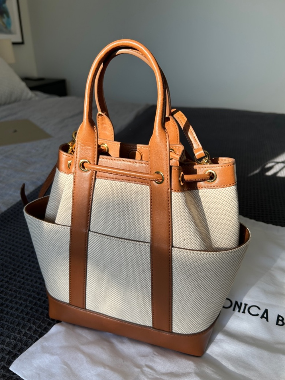 Brand New: Veronica Beard Goody Bag - Picture 3 of 9